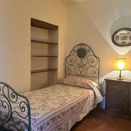 B&B Villa Il Poggetto เวนตูรีนา แตร์เม ภายนอก รูปภาพ