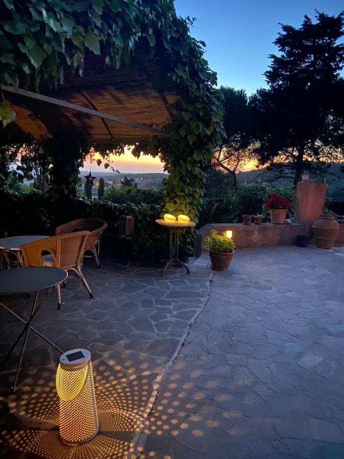 B&B Villa Il Poggetto เวนตูรีนา แตร์เม ภายนอก รูปภาพ