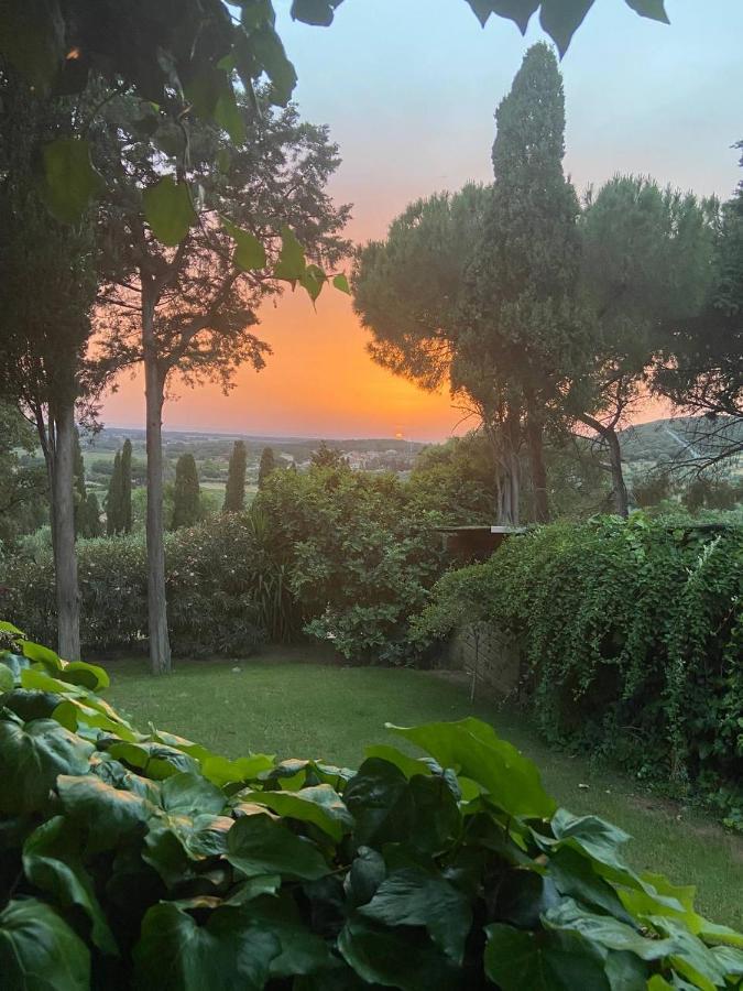 B&B Villa Il Poggetto เวนตูรีนา แตร์เม ภายนอก รูปภาพ