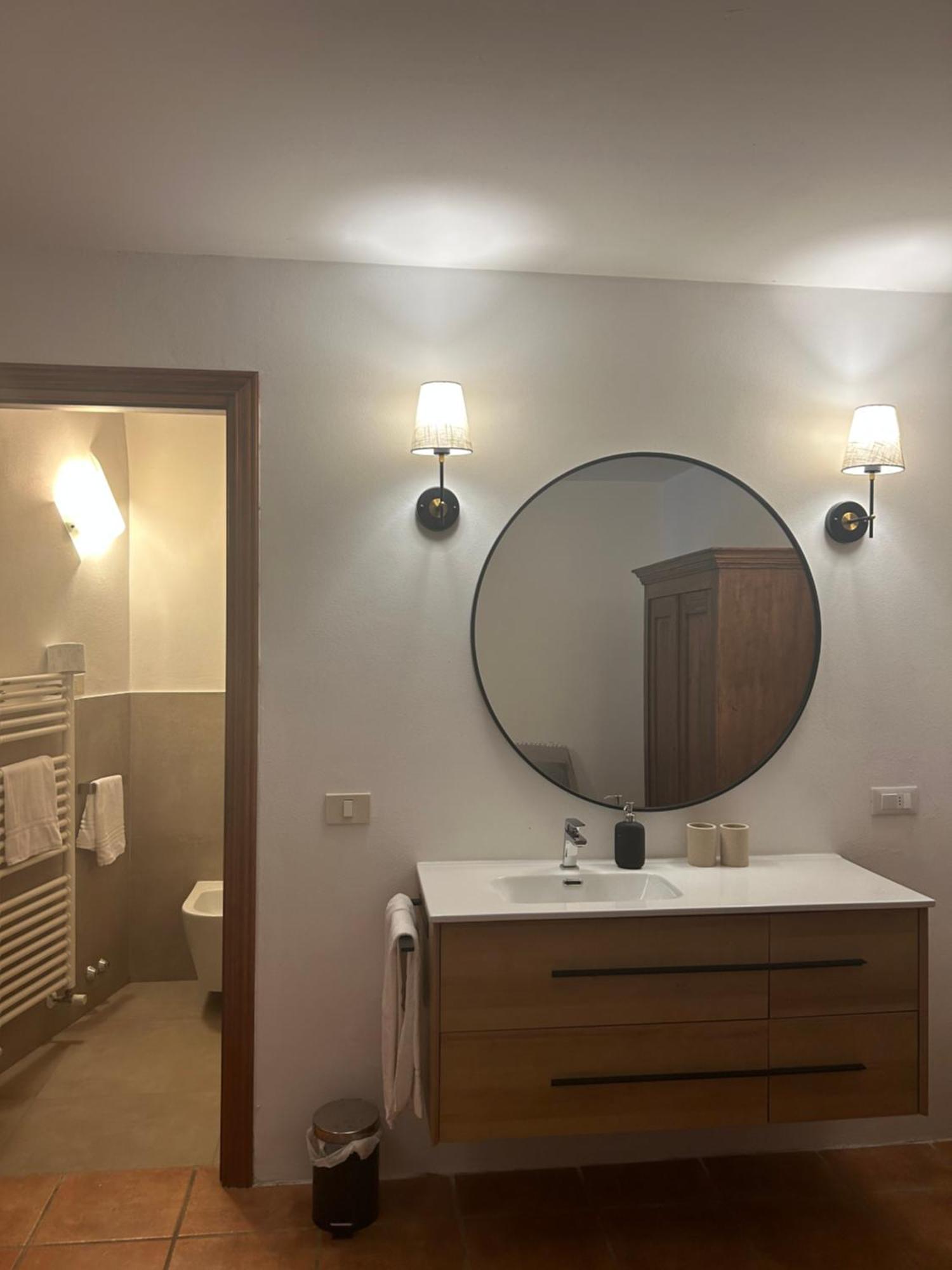 B&B Villa Il Poggetto เวนตูรีนา แตร์เม ภายนอก รูปภาพ