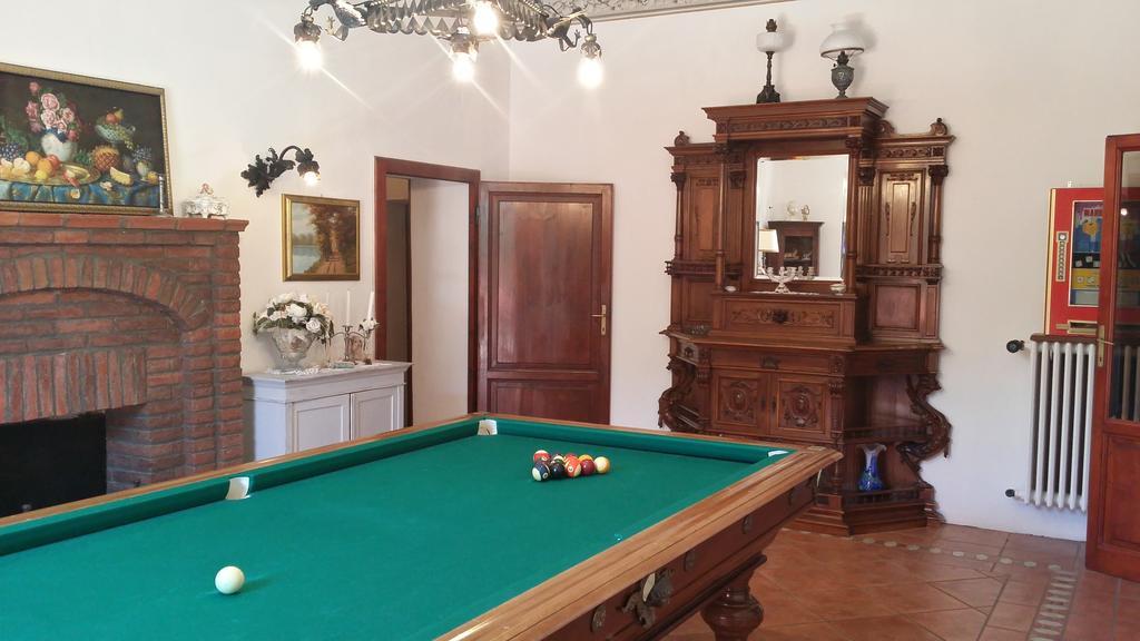 B&B Villa Il Poggetto เวนตูรีนา แตร์เม ภายนอก รูปภาพ